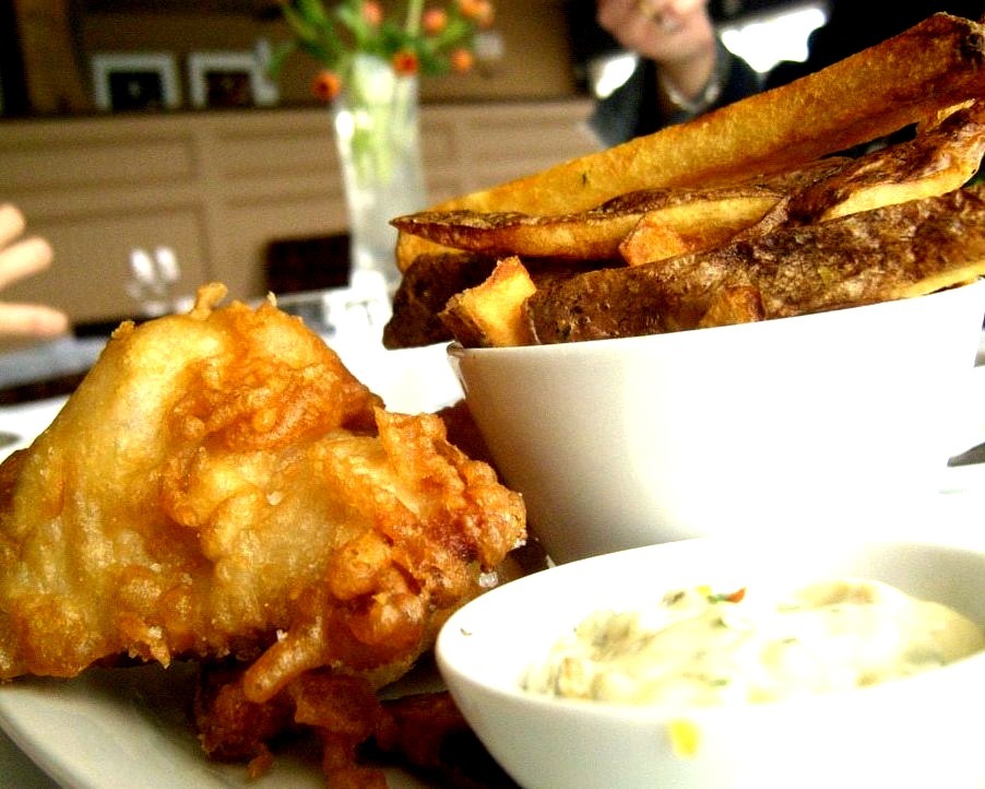 Fish & Chips (by GlobalBloggeR)