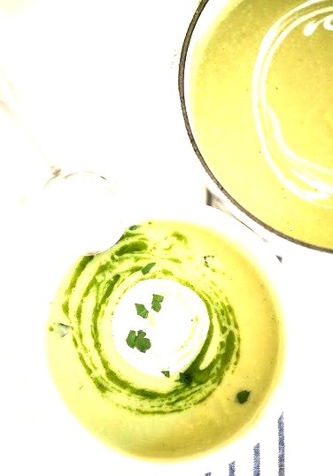 Creamy Celeriac Fennel Soup (via Feasting at Home)