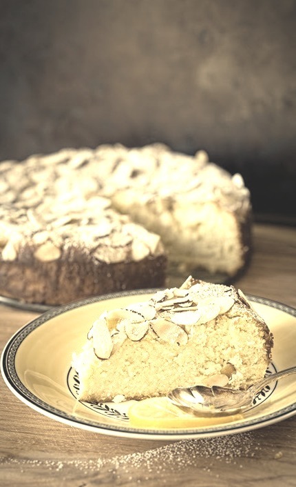 Meyer Lemon Ricotta Cake with Almonds (no flour)